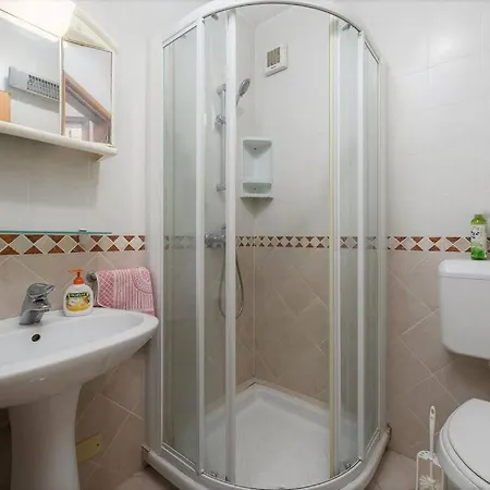 Apartamento Spacious Veronika Zambratija (Istria)