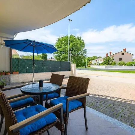 Spacious Veronika Apartamento